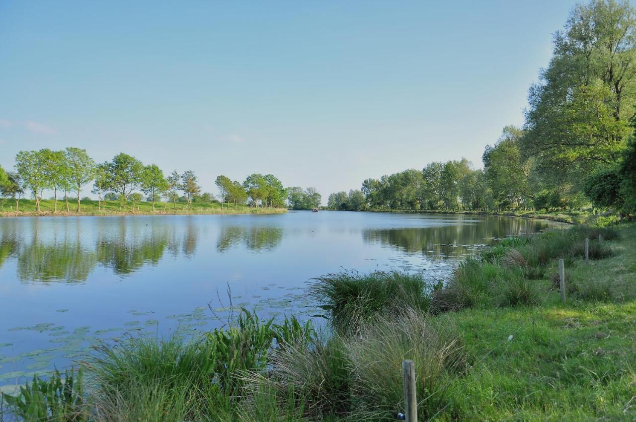 Ferienhof-Eiderdeich Wohnung Hertha Delve Buitenkant foto